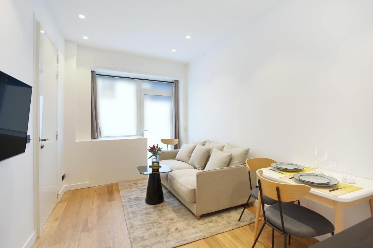 Residence Le Marais Beaubourg by Studio Prestige