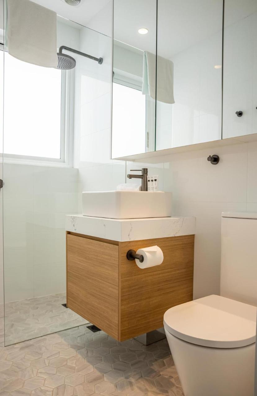 Chic Apartment Footsteps From Manly Beach