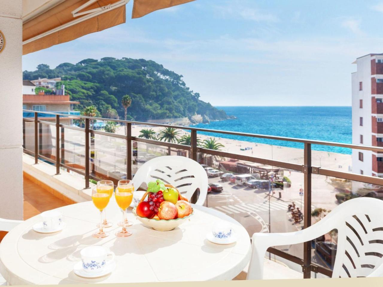 Apartment Punta Garbi by Interhome