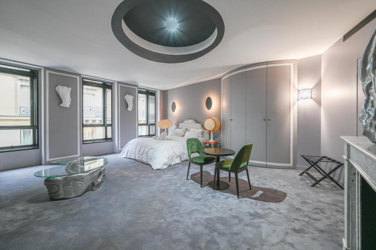 The Place To Be in Saint Germain Des Pres - Montana 2