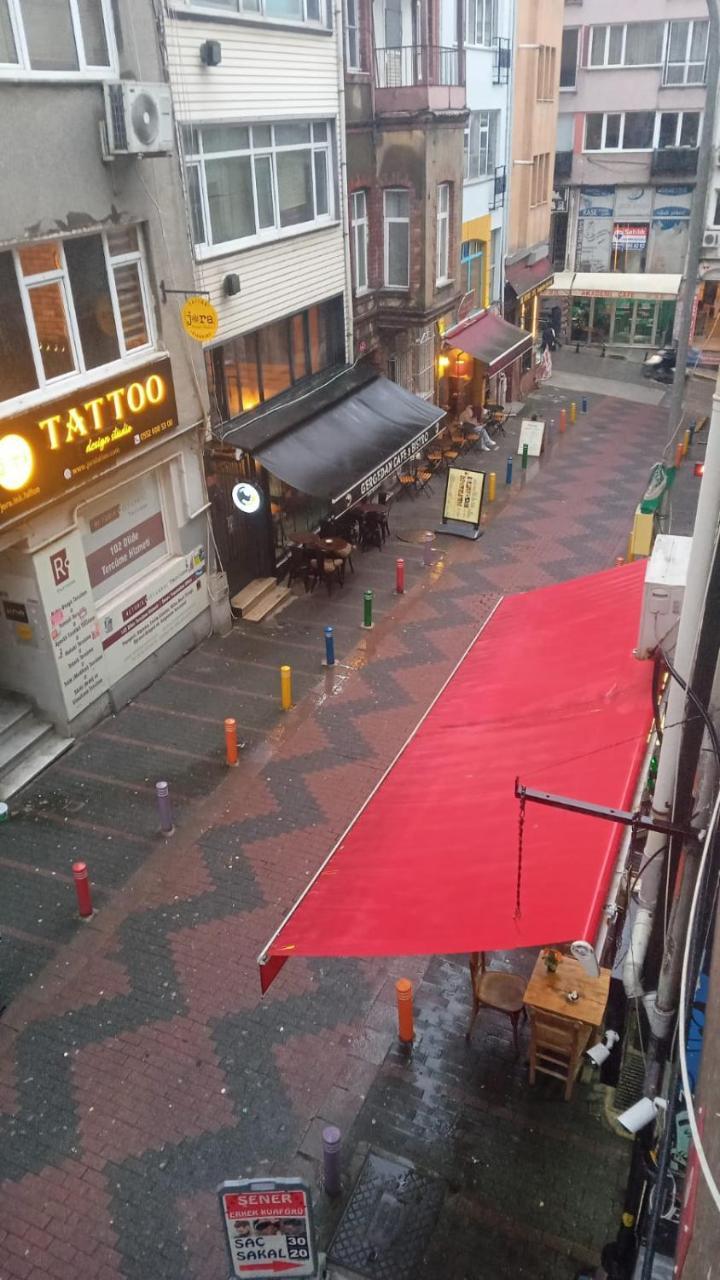 2 Central Apartment in Kadikoy Close Ferry Metro Bull Marmara