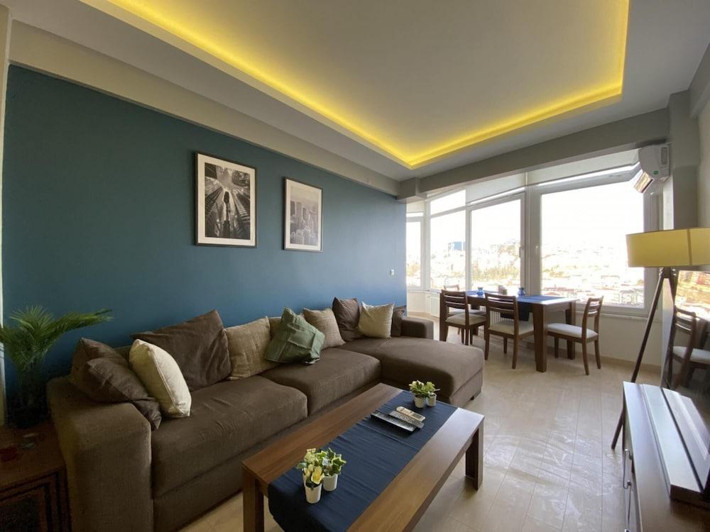 Missafir Charming Flat with Bosphorus View
