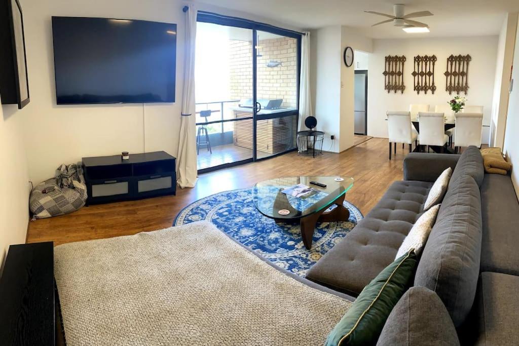 Manly Family Executive Apartment