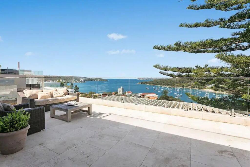 Stunning Harbourside Home with Panoramic Views