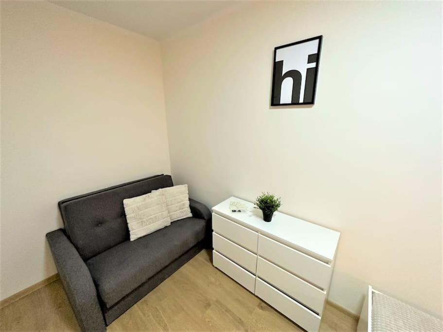 Exclusive 3br! Apartment in City Center +Netflix!