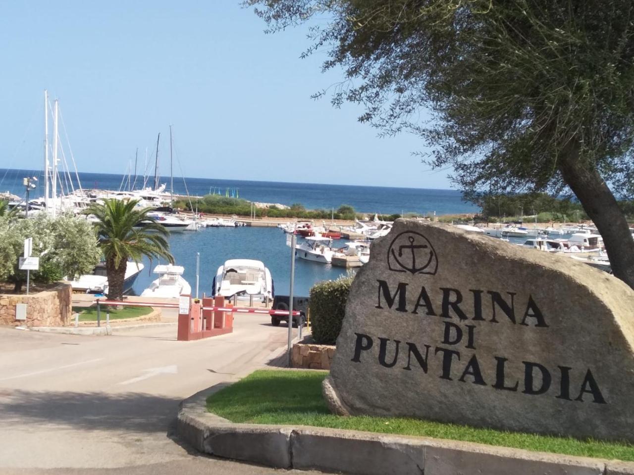 Appartamento Dentro Il Comprensorio di Puntaldia a 400 M Dalla Spiaggia la Cinta