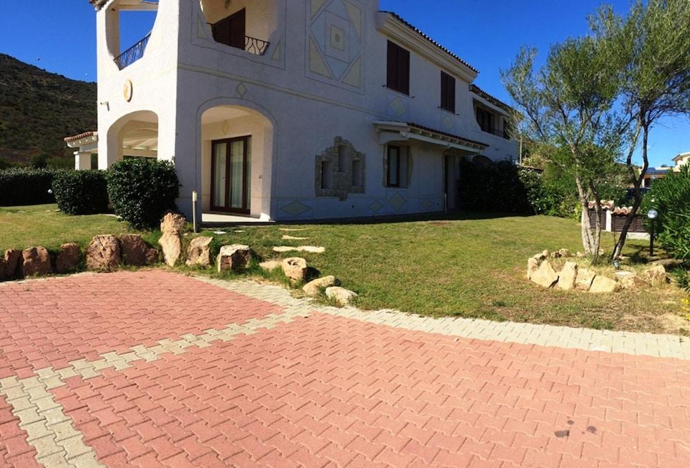 San Teodoro Exclusive Villas