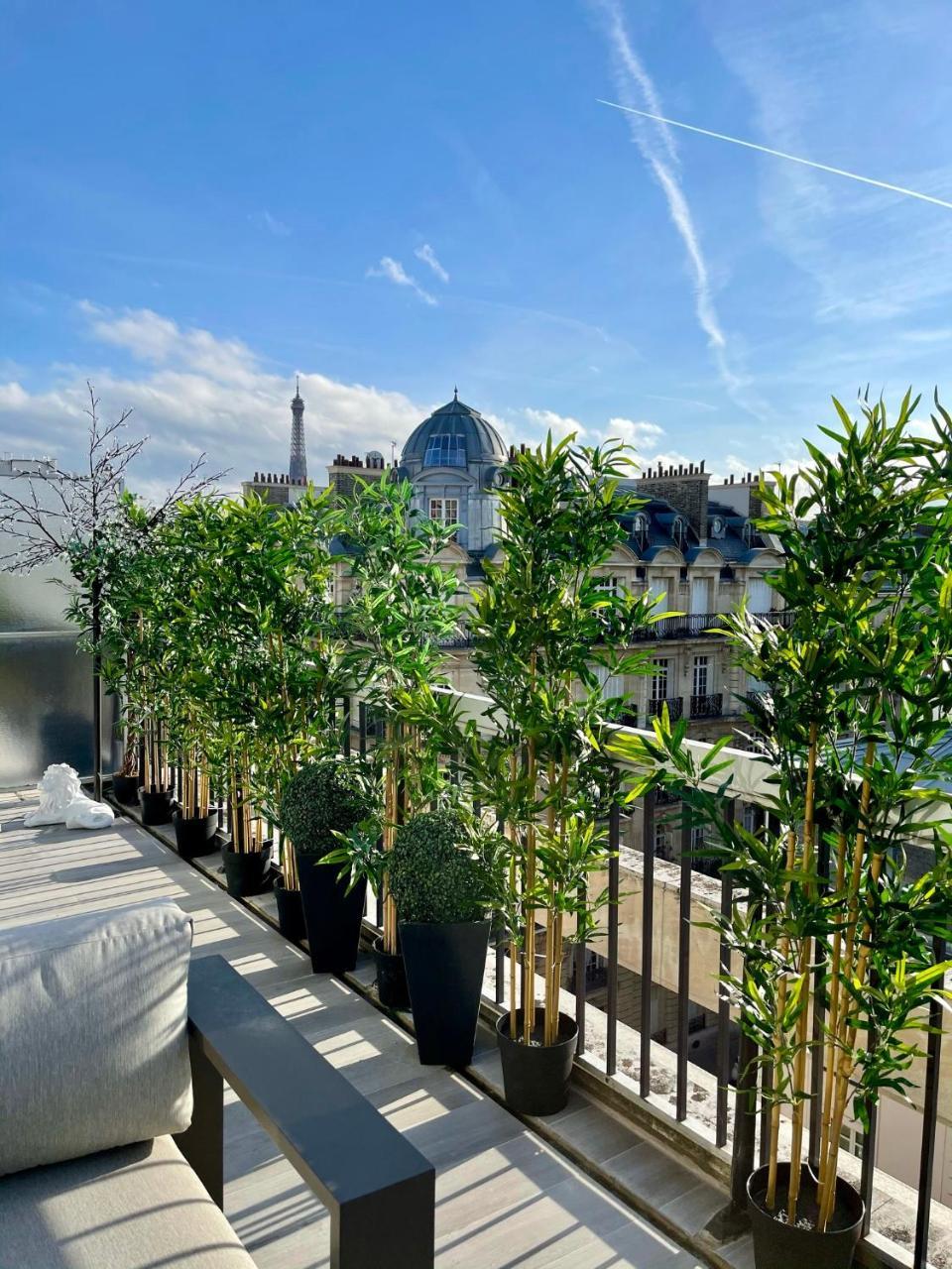 Sublime Appartement Terrasse Vue Tour Eiffel & Arc de Triomphe Paris 16e