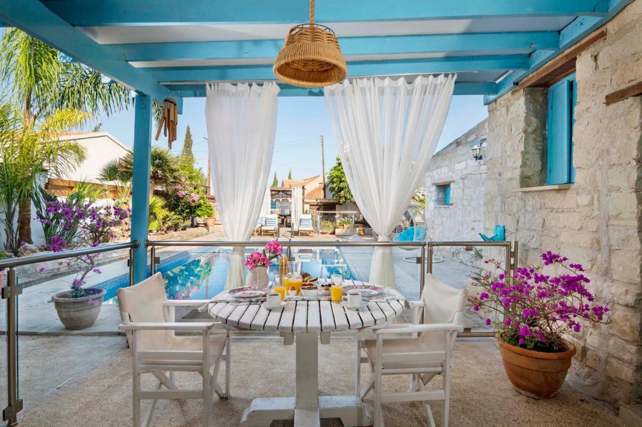 Cottage Houses Pentakomo 2