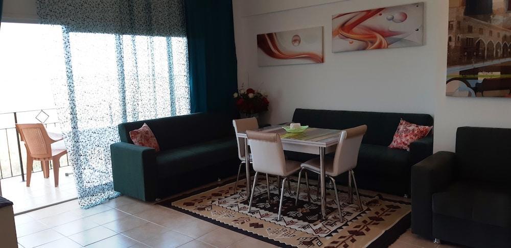 Begonvilla Court Block 1 Apartment 14