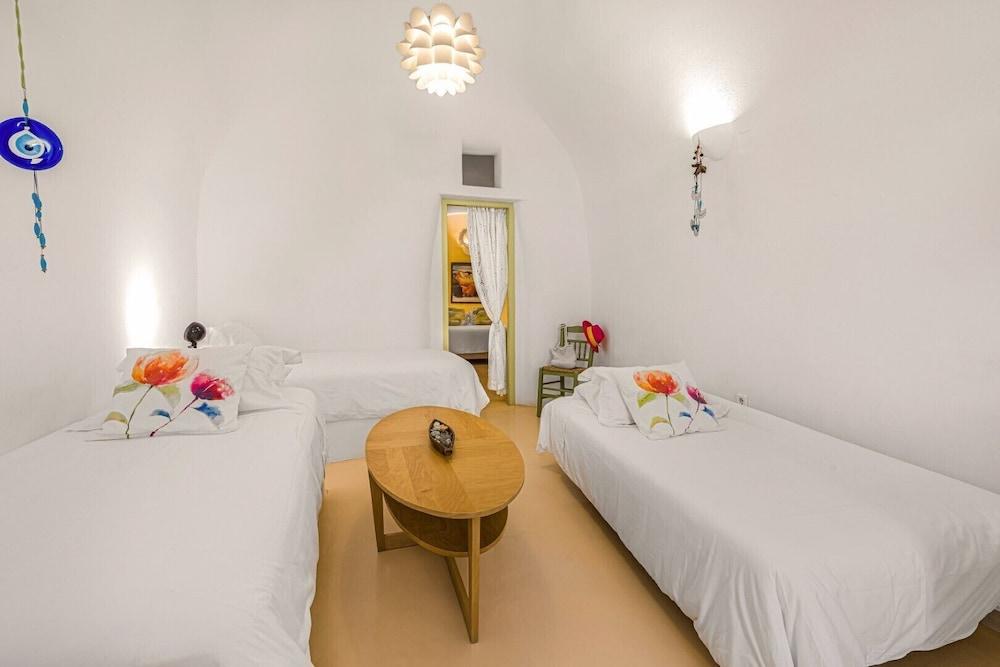 Sensyo Traditional Caves