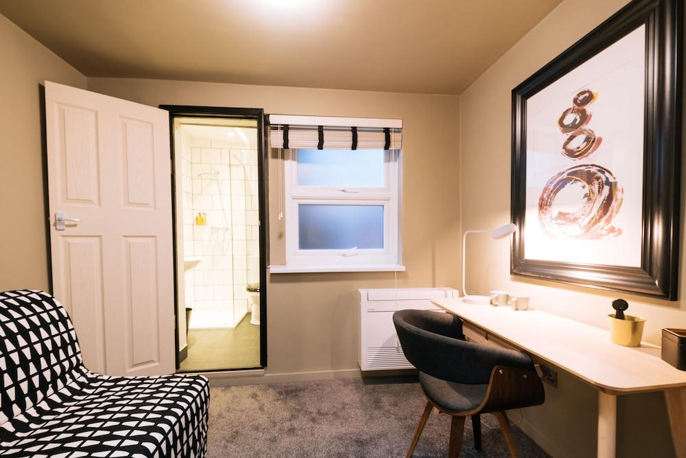 The Warwick by Aura Collection (Adults only) 2