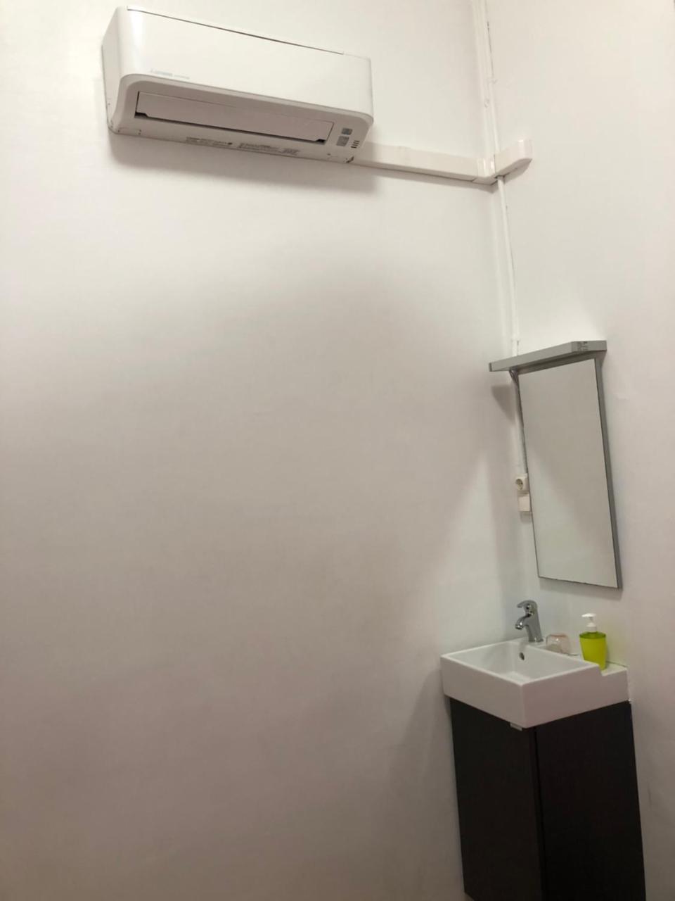 Hostal Mimi las Ramblas 1