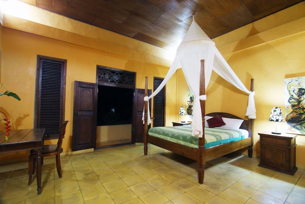 Gusde House & Villa 2