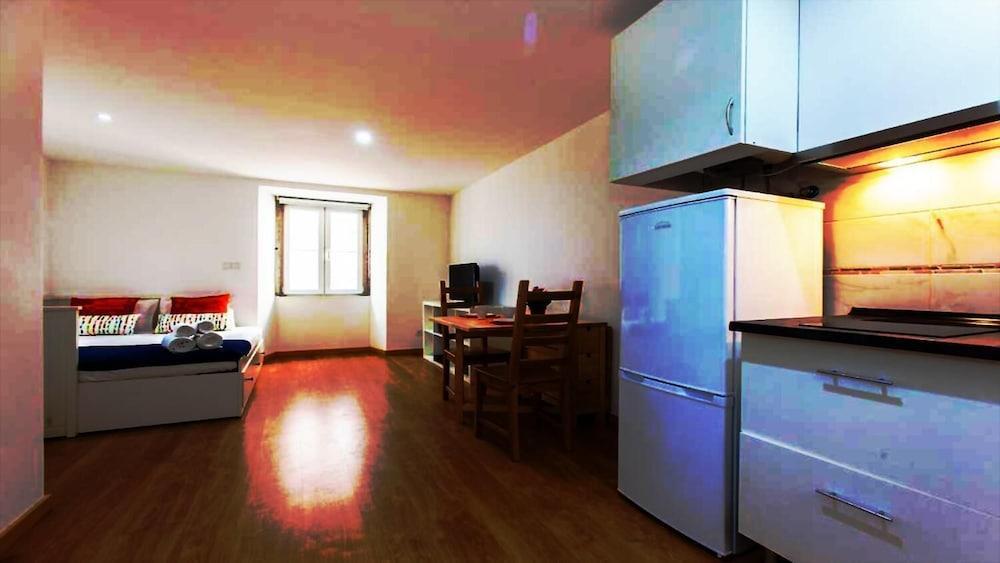 Lisbon City Sweet Studio 2