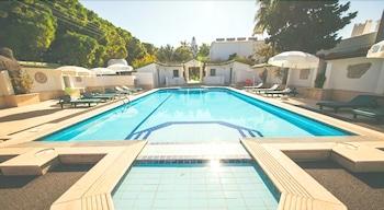 Red Point Holiday Village