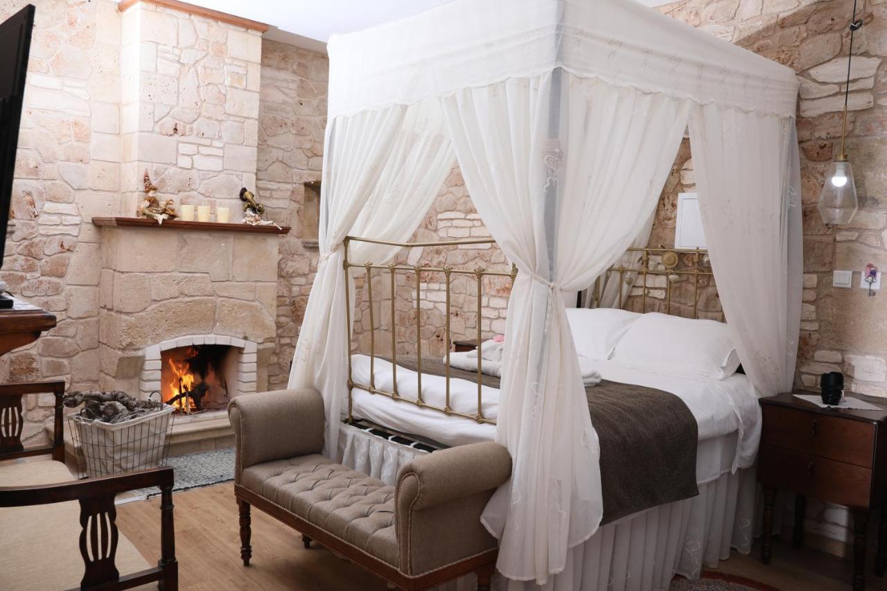 Hanna Koumi Boutique Hotel