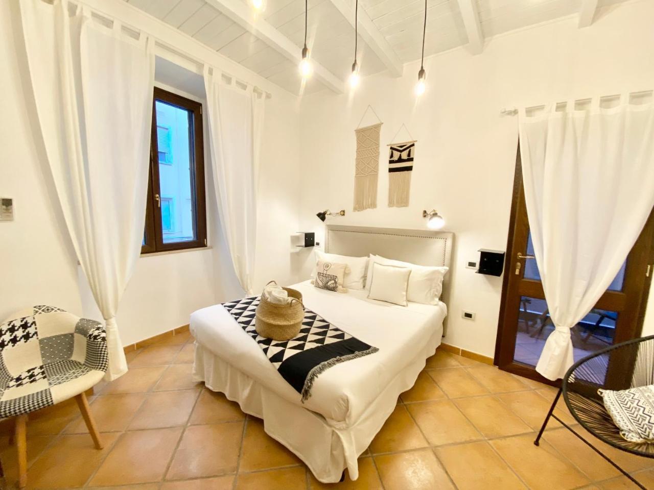 Cagliari Old Town B&B 1