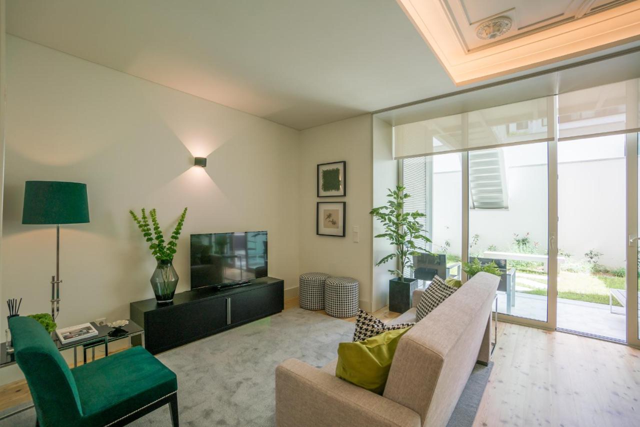 Courtyard & Elegance Apartment 2