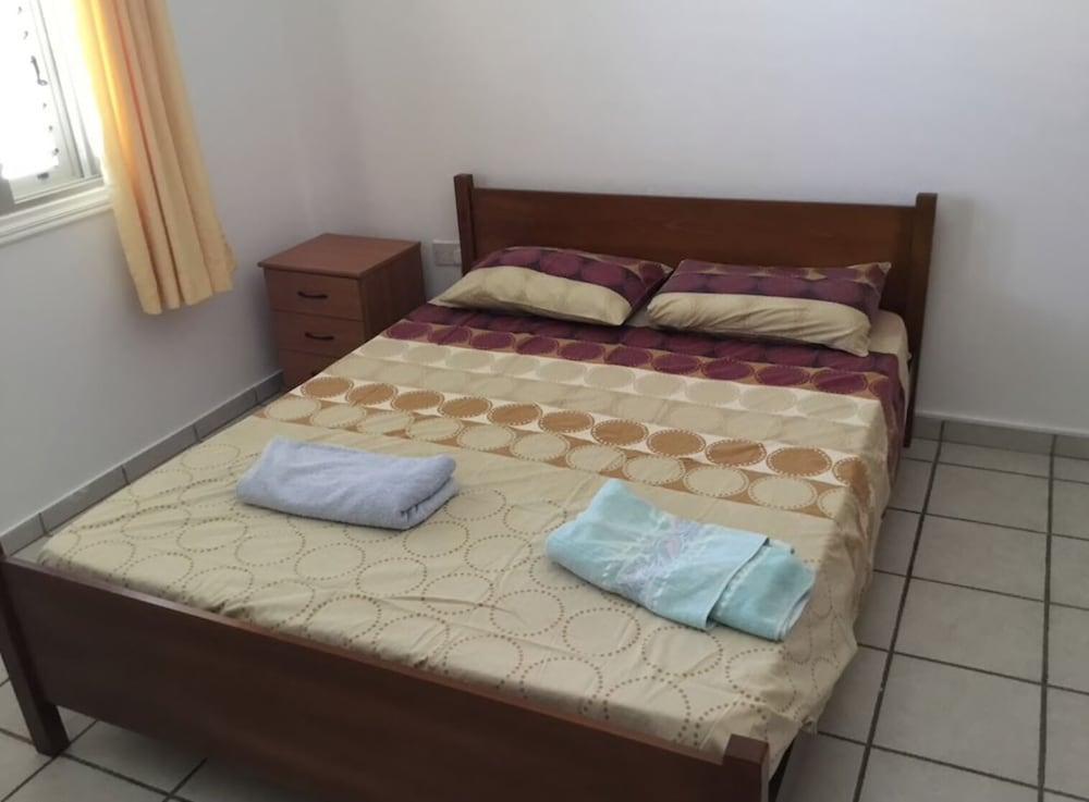 Beach House in Larnaca 2