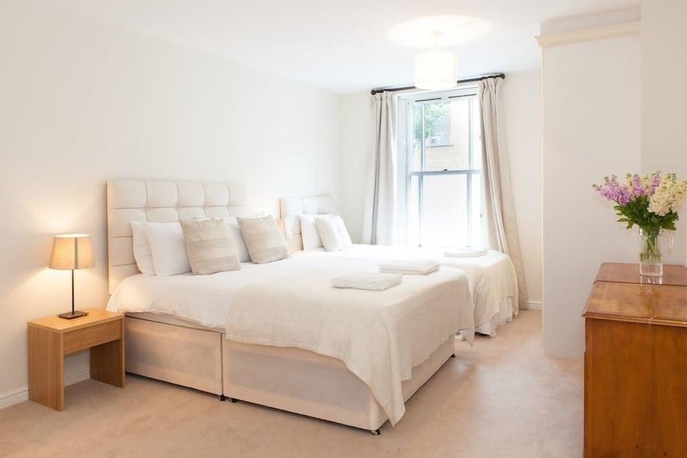 Apartment Next To Victoria Station 2