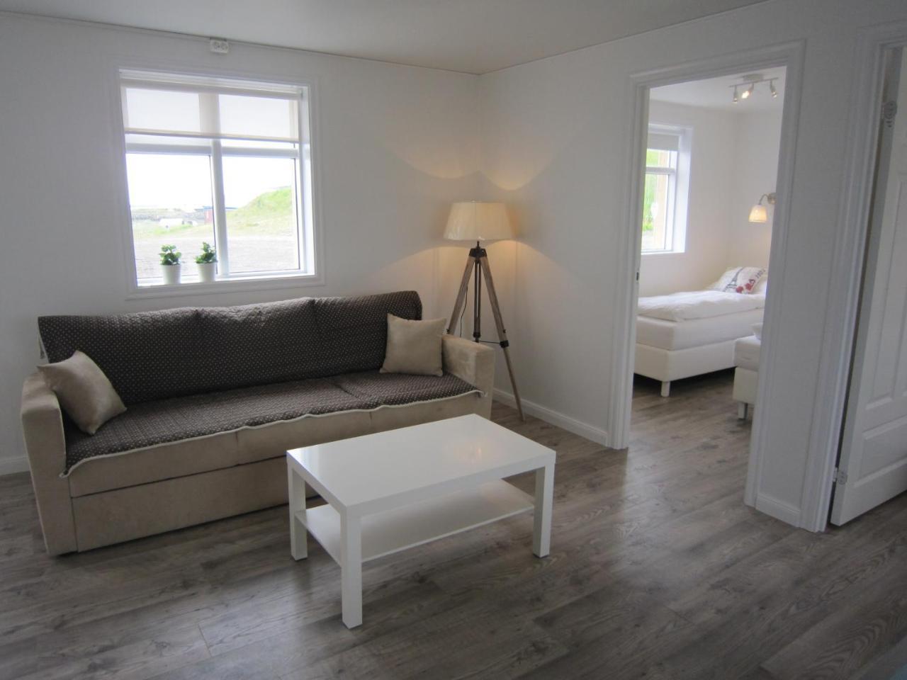 Apartment by the Sea 1