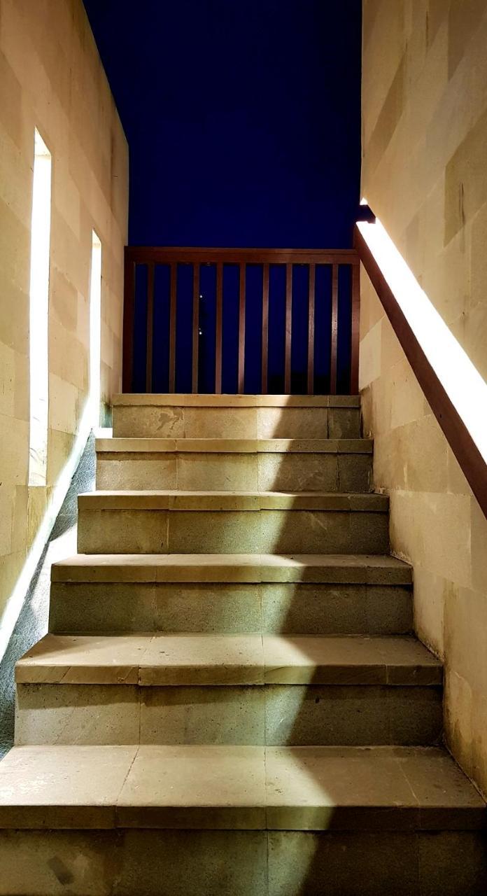 Delodtunduh Villa 2 2