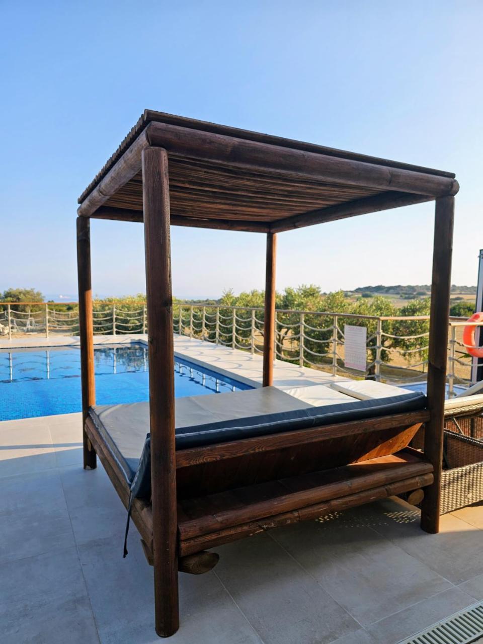 Paradise Traditional House 2