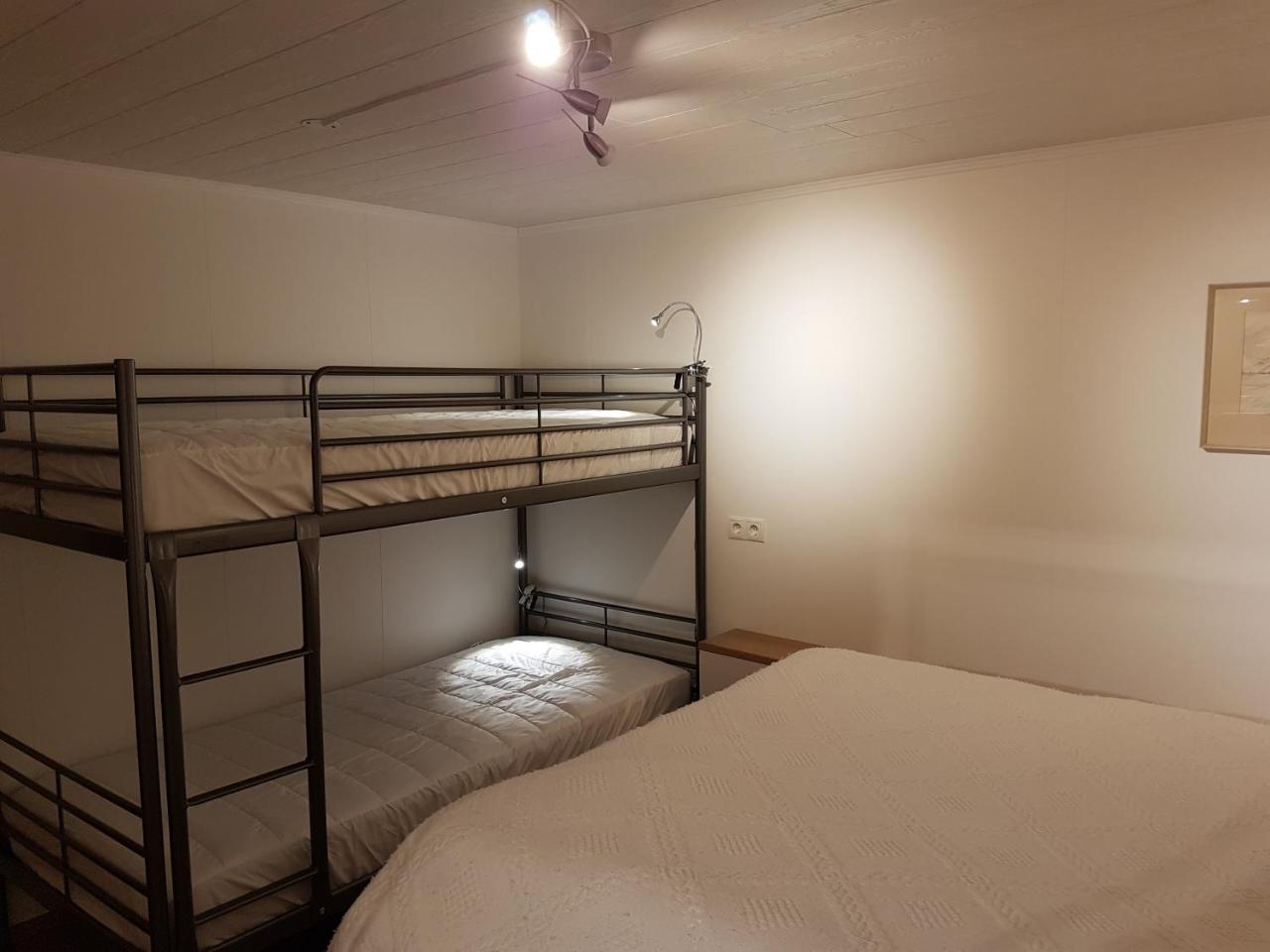 Holiday Guesthouse 1