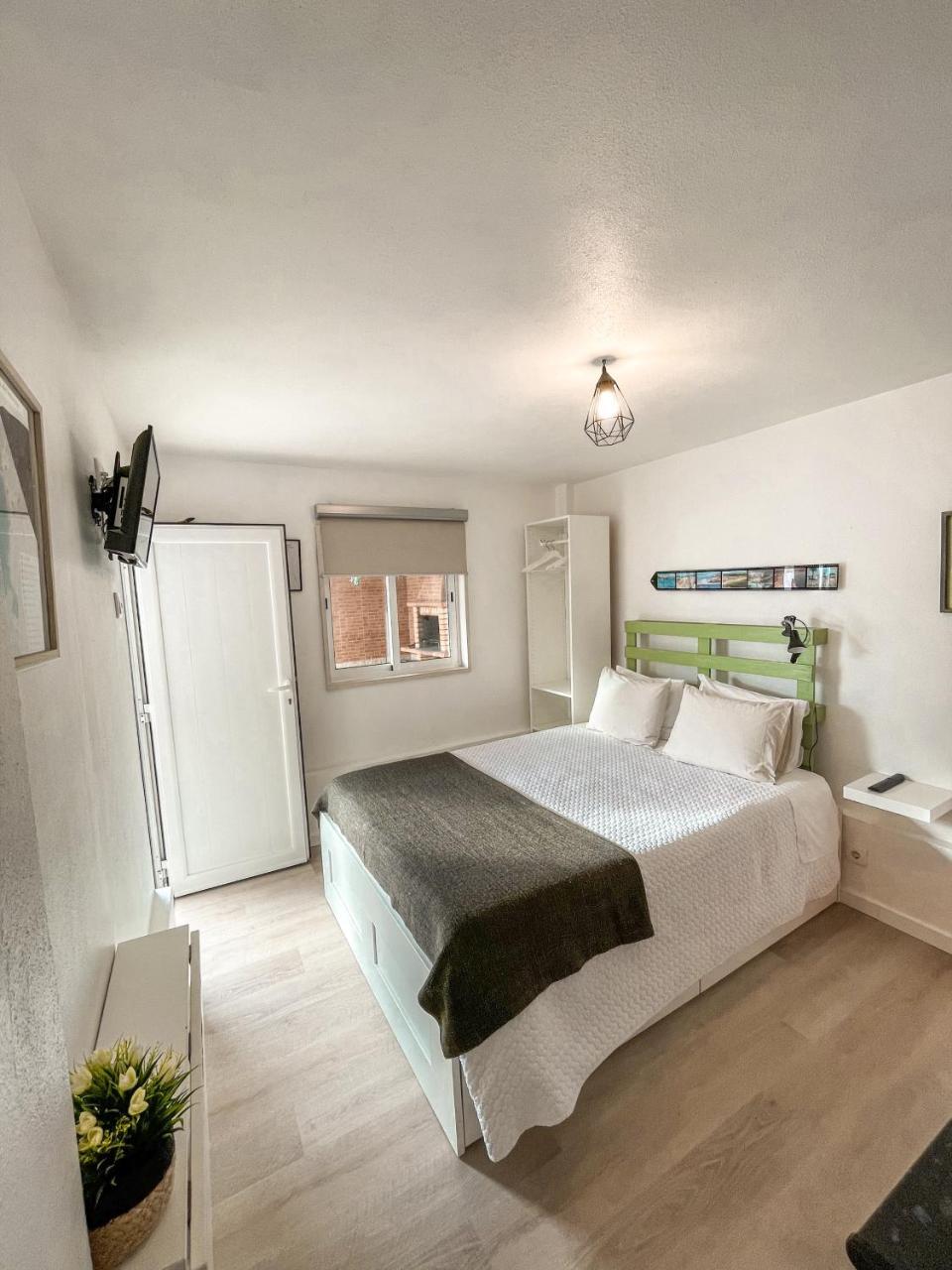 Little Place Nazare 1