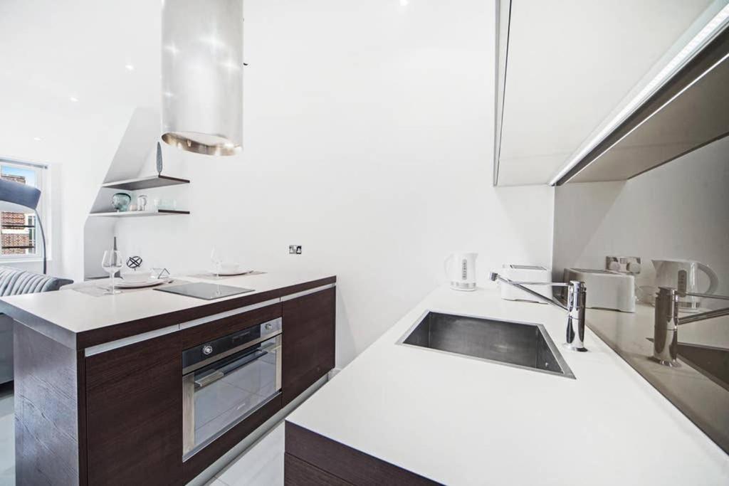 Dlh Modern Kings Cross Studio 1