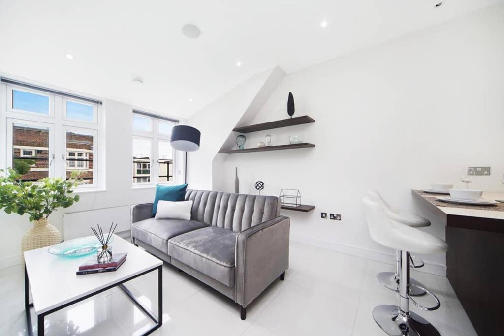 Dlh Modern Kings Cross Studio 2