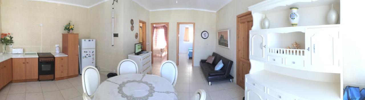 IX Xaluppa J6 Apartment