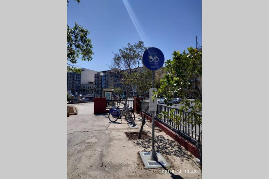 Modern Stylish Flat Near Valletta And Sliema!