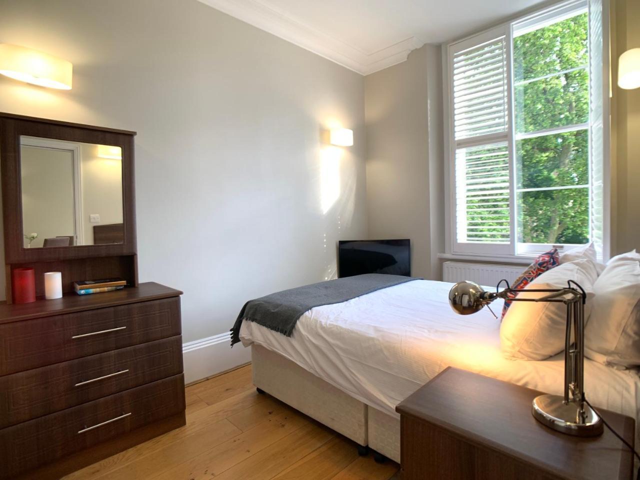 Queen Victoria Apartments 2