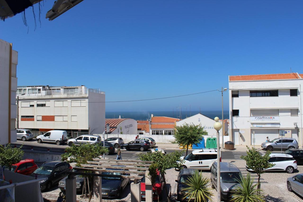 Apartamento Com Garagem E Vista de Mar