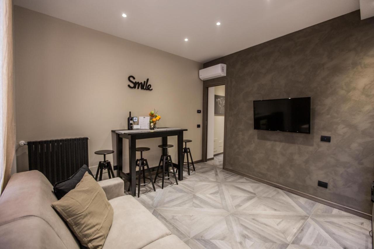 Castle Apartment Near Duomo 1