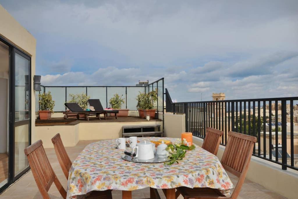 Duplex St Julians Central Penthouse