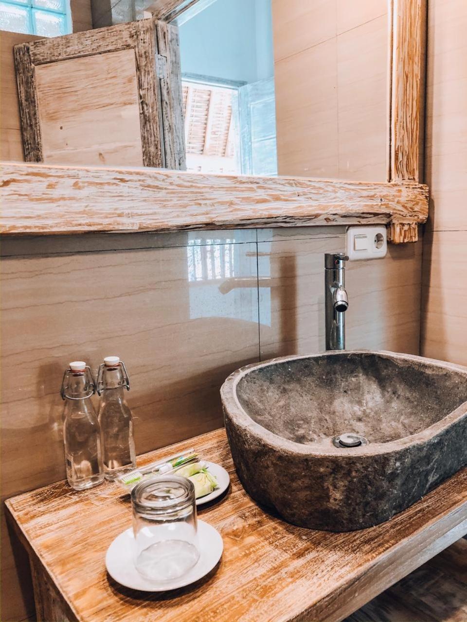 The 5 Brothers Hotel (Adults Only)