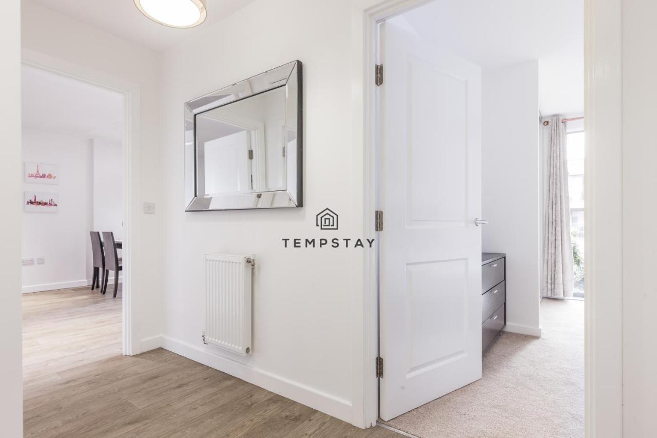 Modern Private Apartment -Balcony-Tube Station 1