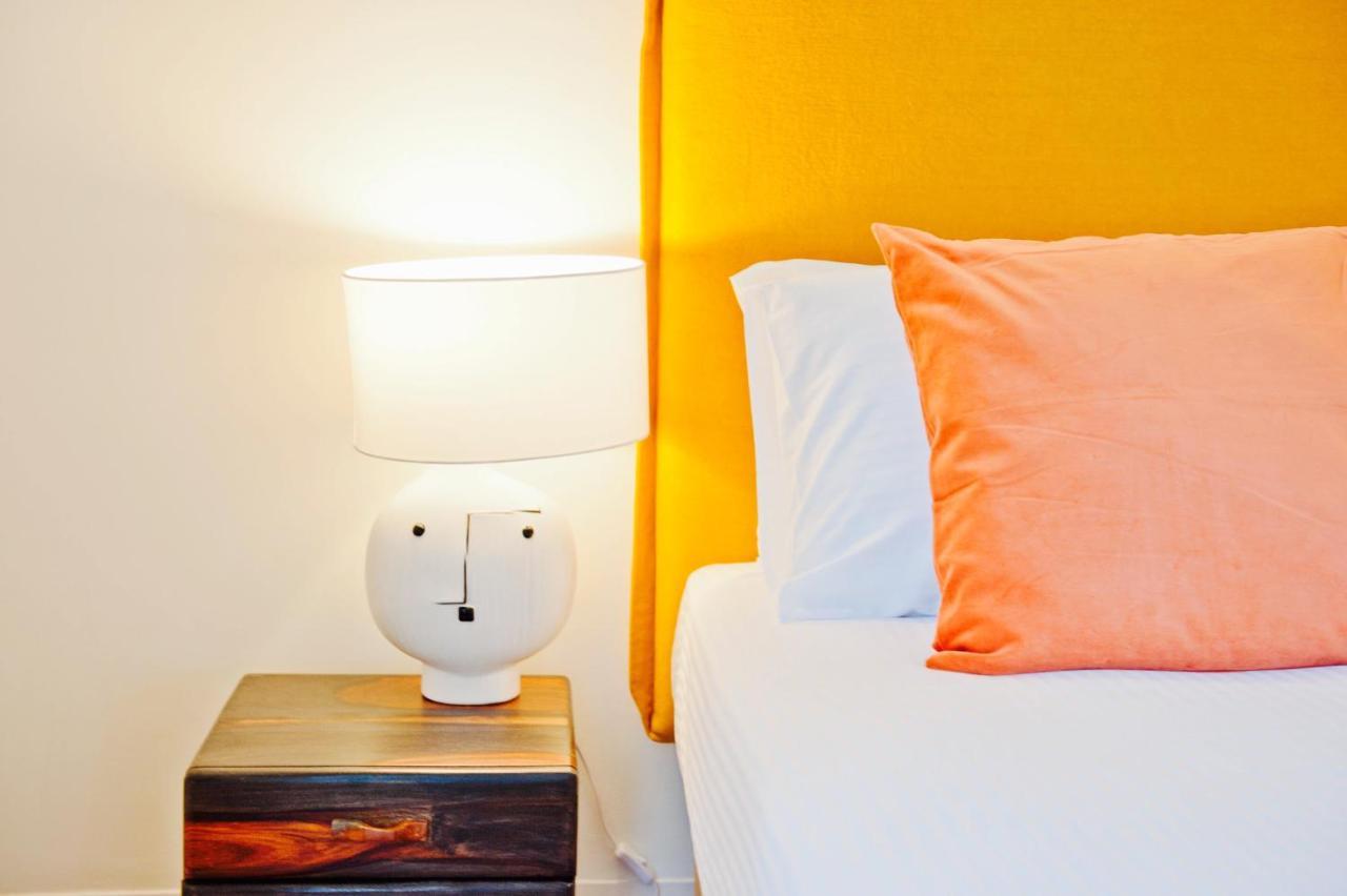 Beautiful Dreamers - at Avenida Cr3d 1