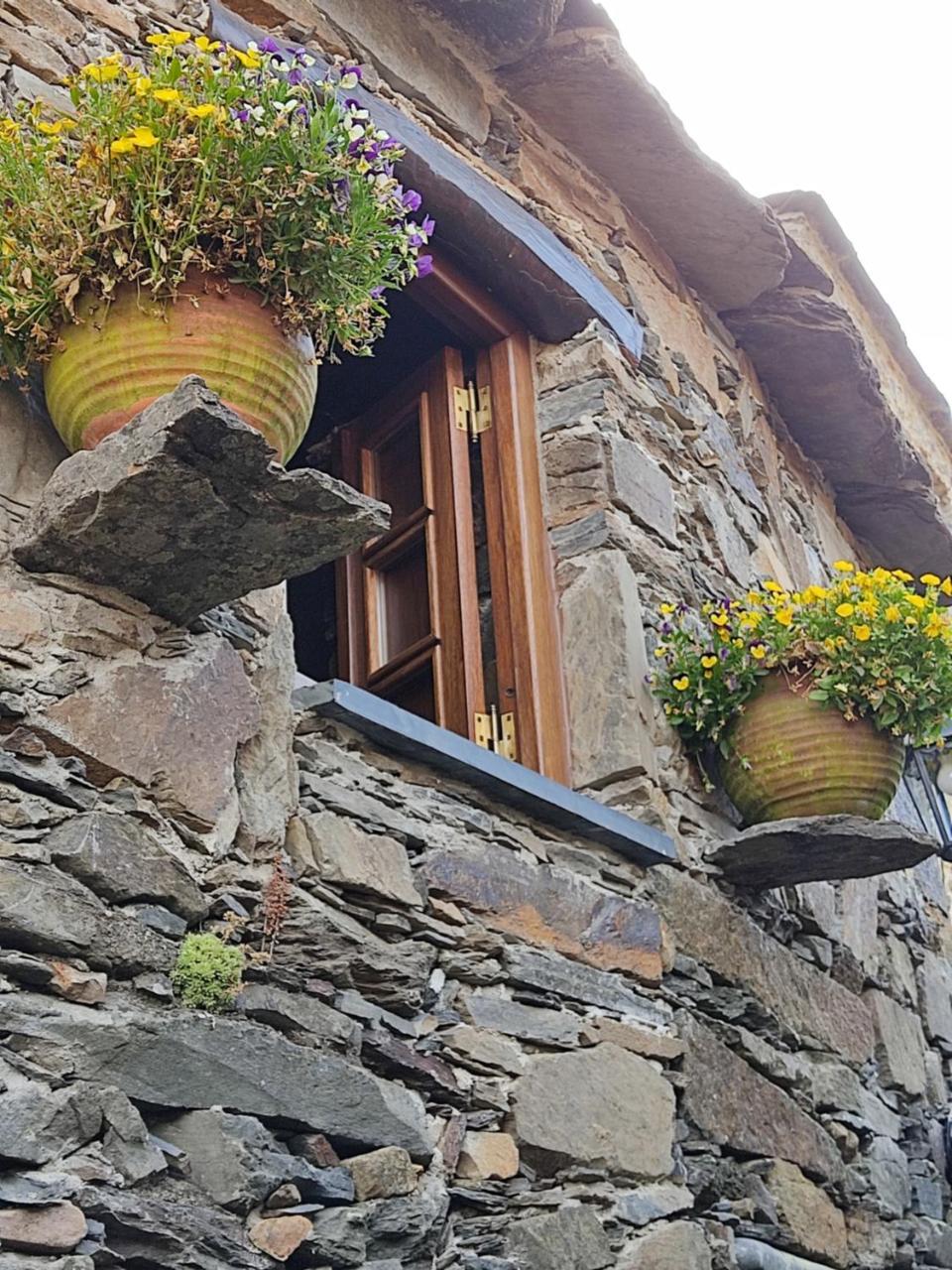 Montanhas Do Xisto - Casa Do Portal (Adults Only) 1