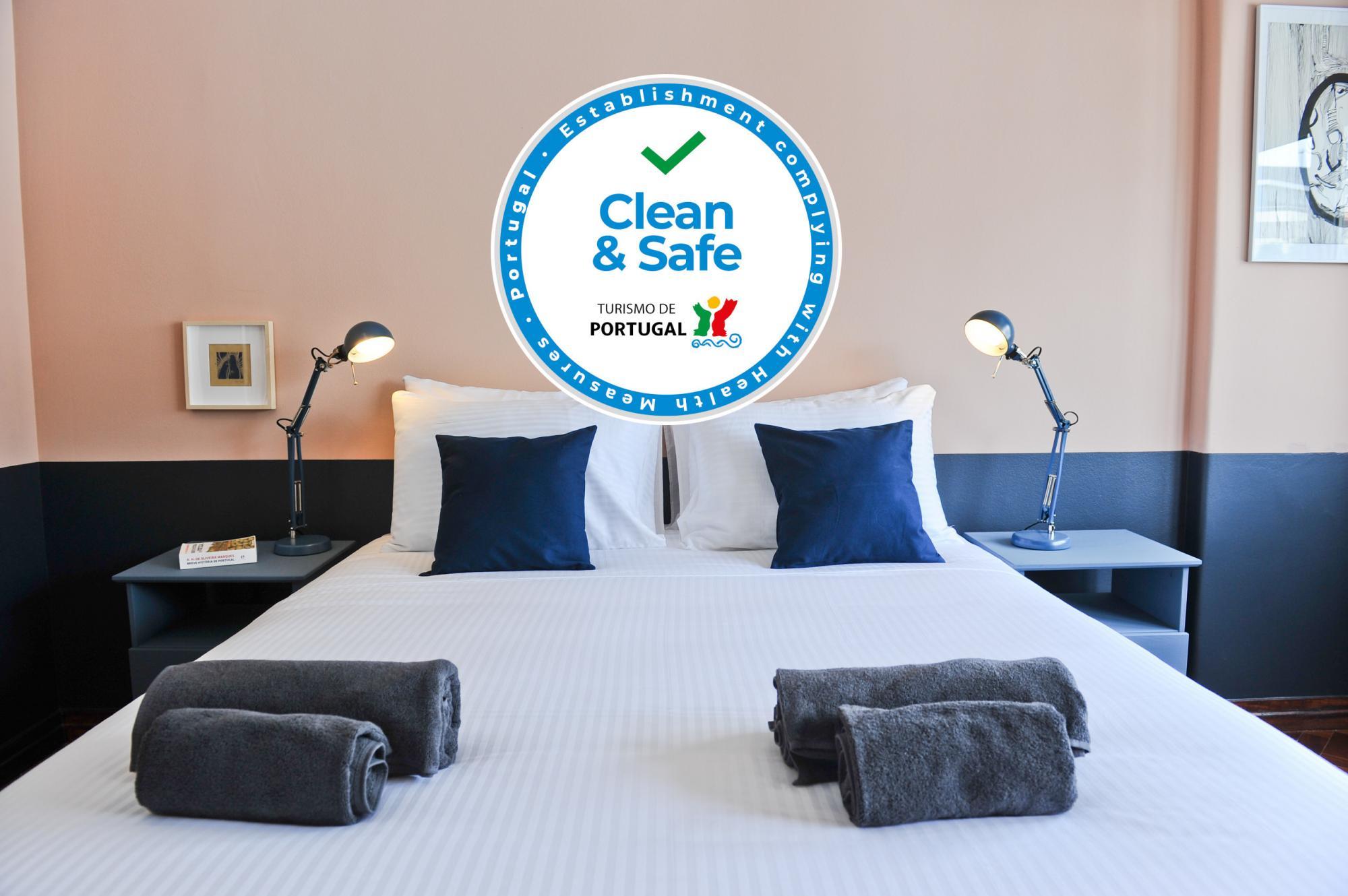 Cosmopolitan Comfort in Lisbon 4a