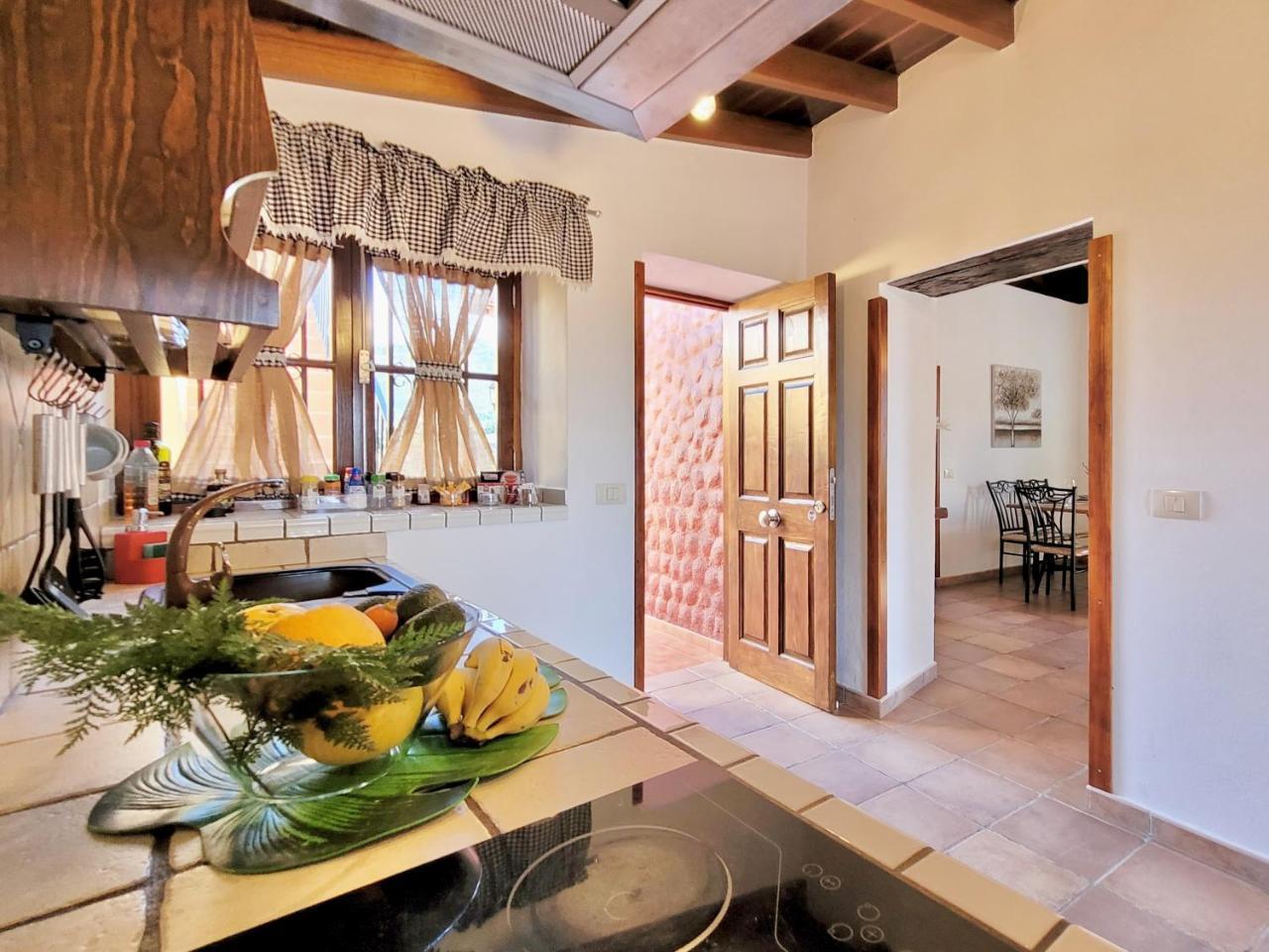 Bollullo Sunset - Ceiba 1