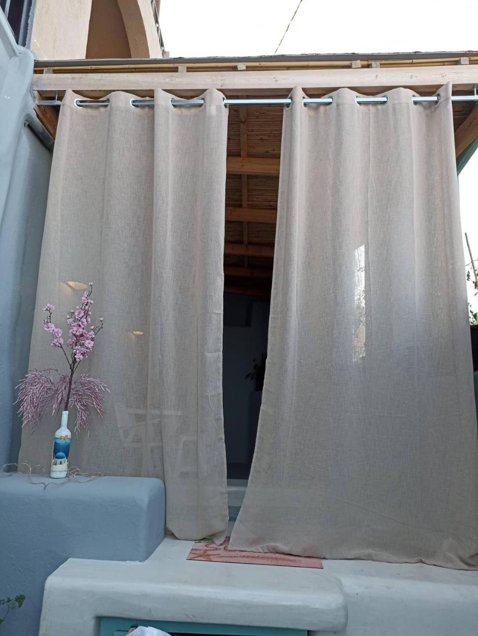 Fira Center Houses 2