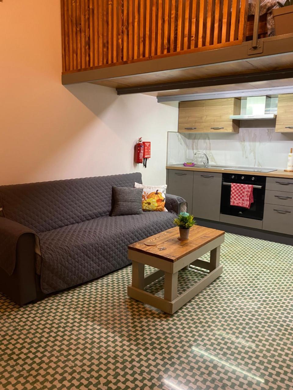 Ta Serafina Studio Apartment with Loft 1