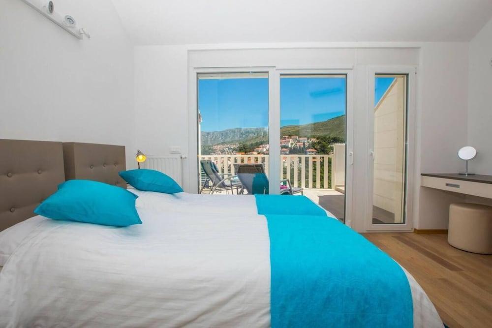 Apartment Marlo in Dubrovnik with Sea View 2