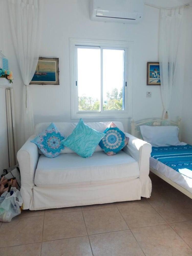 Greek Island Style 2 Bedroom Villa with Pool 1