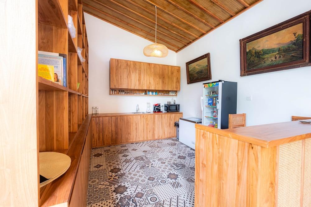 Kubu Kirana by Supala