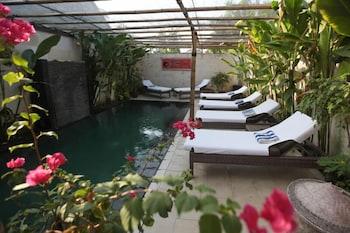 Scallywags Joglo Villa 1